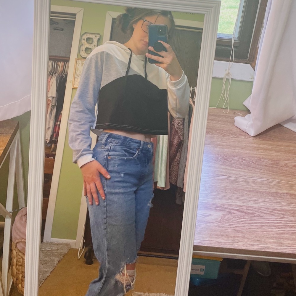 Cropped Hoodie